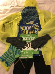 Flat Bain for the half marathon--note the long pants, long sleeves, and gloves!