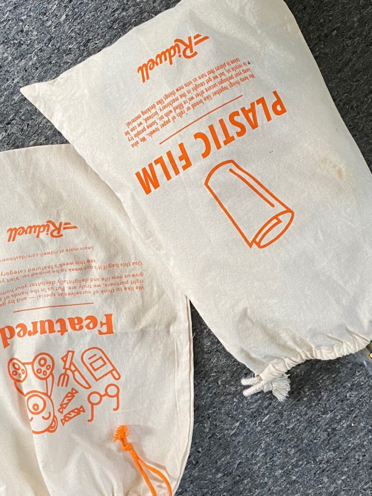 Why We Love Stashers, a Reusable Swap for Single-Use Baggies